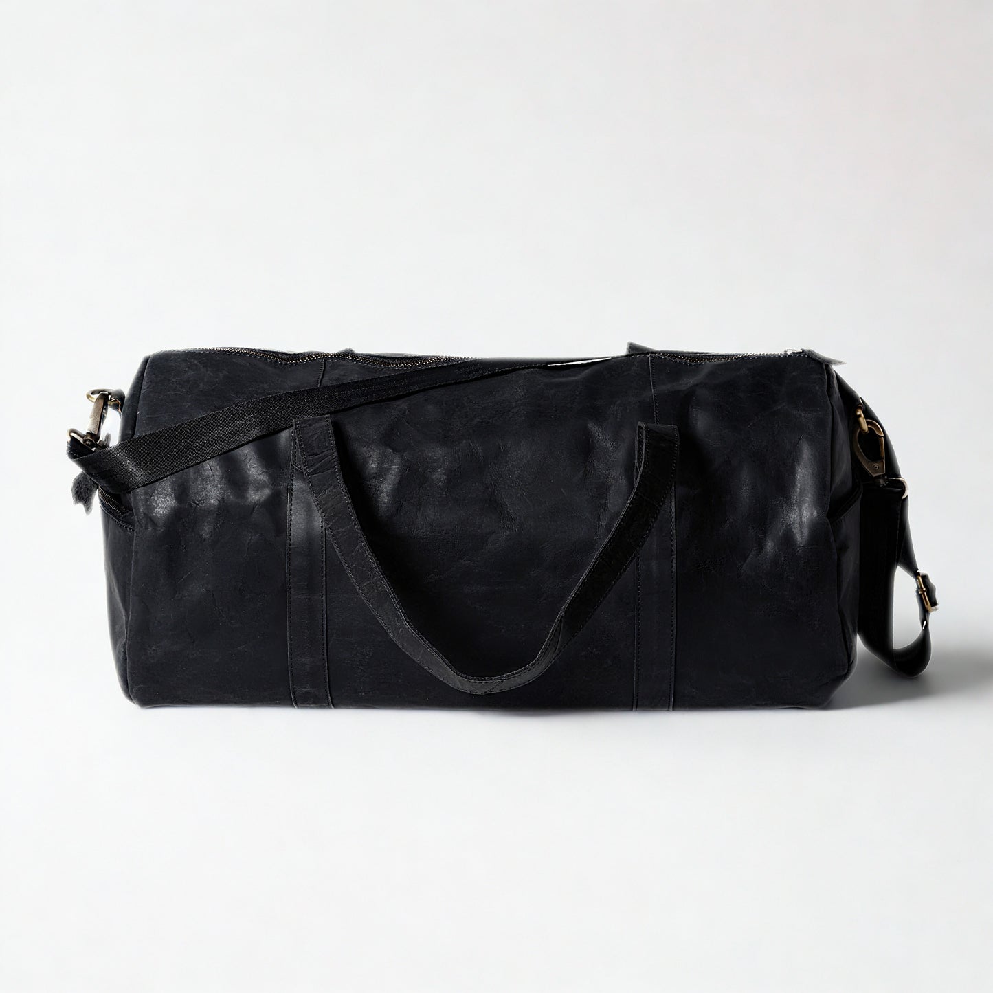 Premium Black Leather Duffle Bag | Bee Bonafide