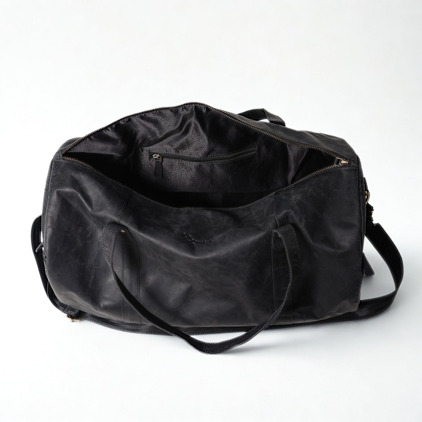 Premium Black Leather Duffle Bag | Bee Bonafide