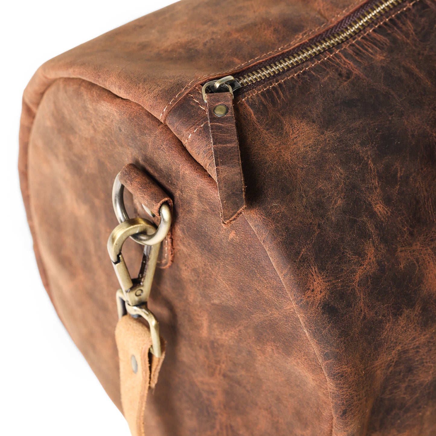 Bee Bonafide Vintage Italian Leather Duffle Bag, Leather Sport Gym Bag for Men & Women, 18"