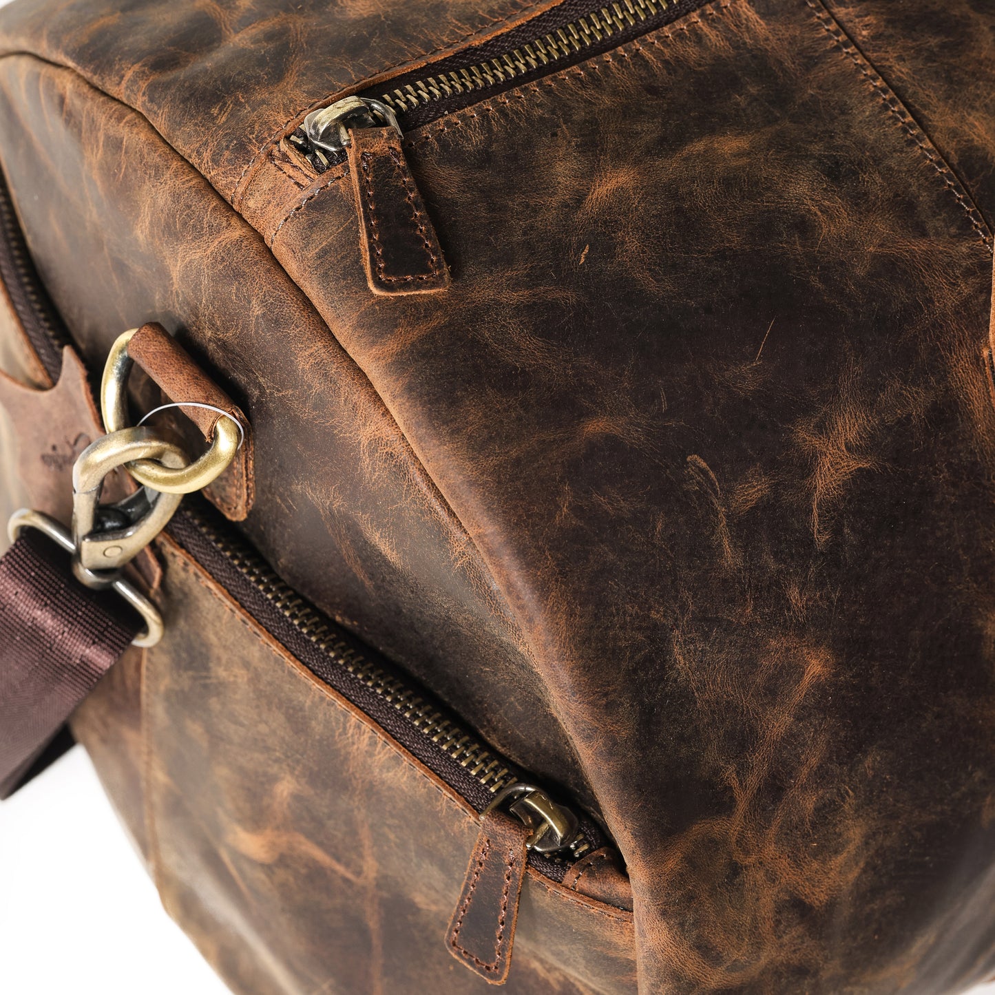 Vintage Brown Leather Duffle Bag | Bee Bonafide| Sport Gym Bag for Men & Women, 18"inch